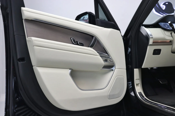 Foto do veiculo LAND ROVER RANGE ROVER D350 FIRST EDITION MHEV