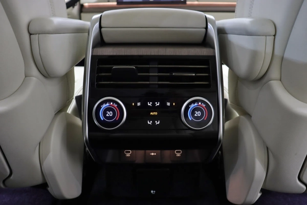 Foto do veiculo LAND ROVER RANGE ROVER D350 FIRST EDITION MHEV