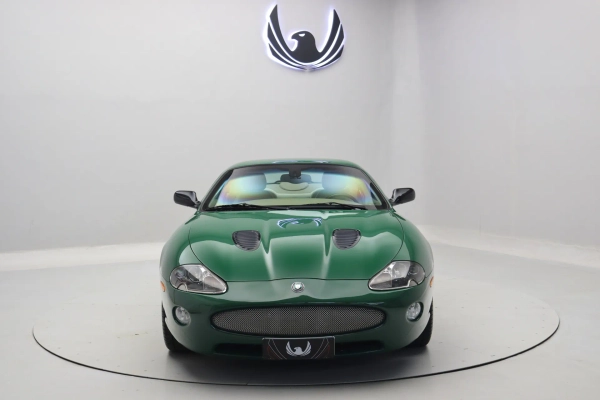 Foto do veiculo JAGUAR XKR COUPé