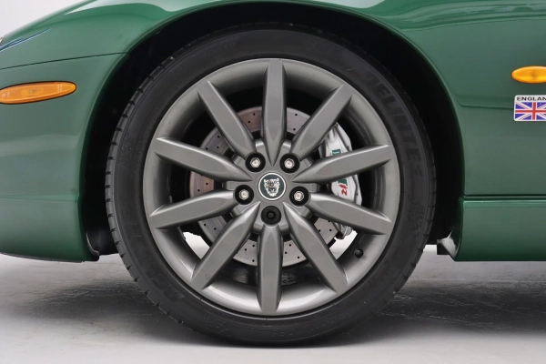 Foto do veiculo JAGUAR XKR COUPé