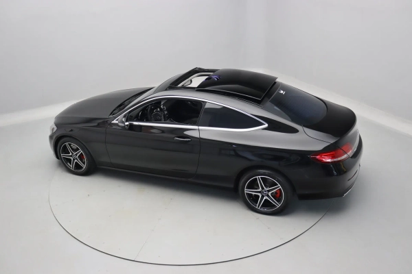 Foto do veiculo MERCEDES-BENZ C 180 COUPé