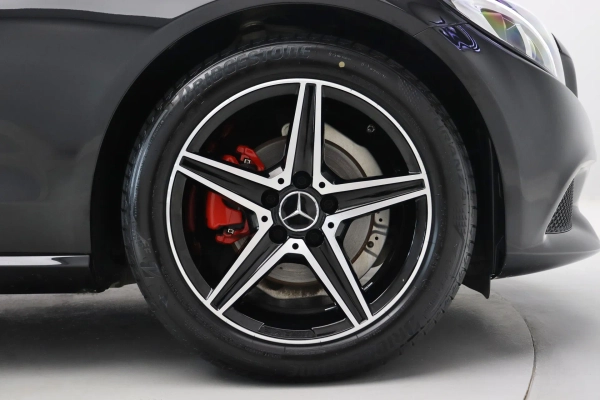 Foto do veiculo MERCEDES-BENZ C 180 COUPé
