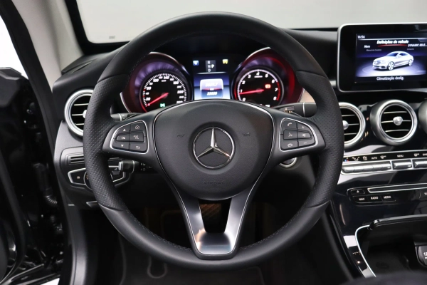 Foto do veiculo MERCEDES-BENZ C 180 COUPé