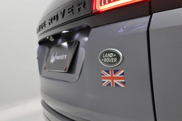 Foto do veiculo LAND ROVER RANGE ROVER EVOQUE P250 HSE R-DYNAMIC