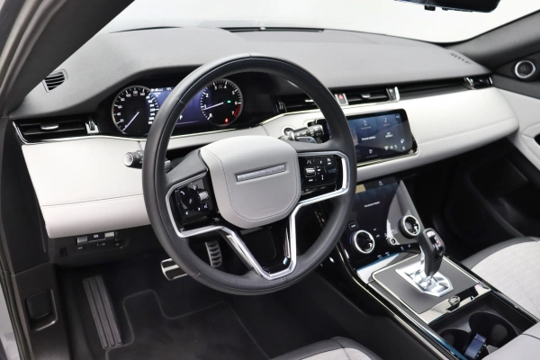 Foto do veiculo LAND ROVER RANGE ROVER EVOQUE P250 HSE R-DYNAMIC