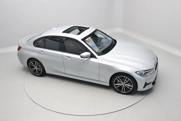 Foto do veiculo BMW 330I SPORT