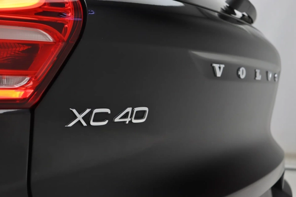 Foto do veiculo VOLVO XC40 T5 RECHARGE R-DESIGN