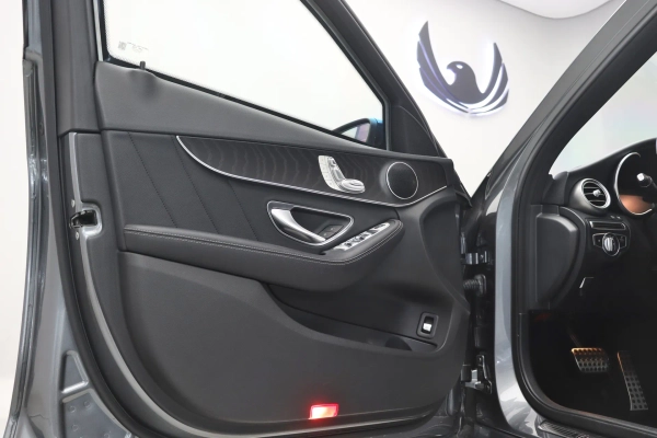 Foto do veiculo MERCEDES-BENZ C 300 SPORT