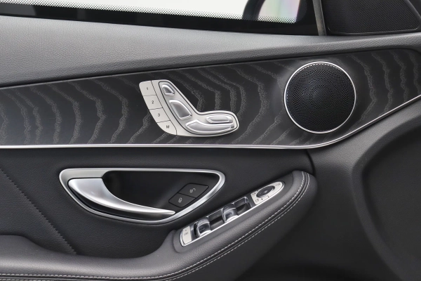 Foto do veiculo MERCEDES-BENZ C 300 SPORT