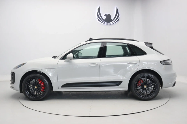 Foto do veiculo PORSCHE MACAN GTS