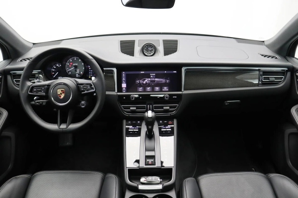 Foto do veiculo PORSCHE MACAN GTS