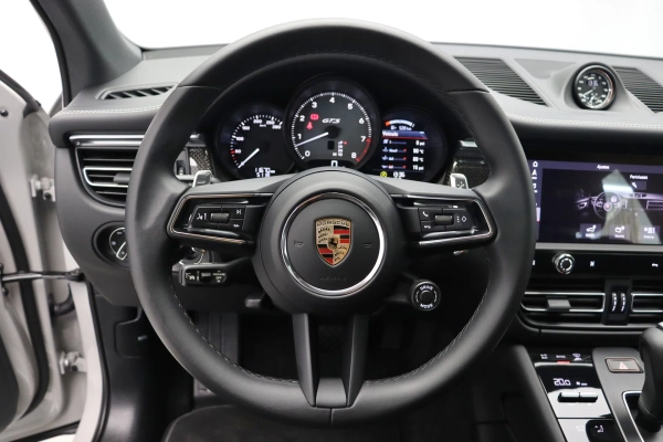 Foto do veiculo PORSCHE MACAN GTS