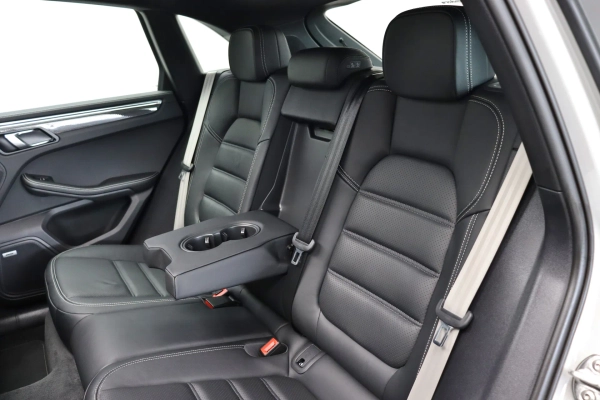 Foto do veiculo PORSCHE MACAN GTS