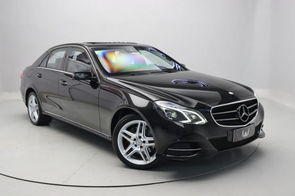 Foto do veiculo MERCEDES-BENZ E 350 AVANTGARDE