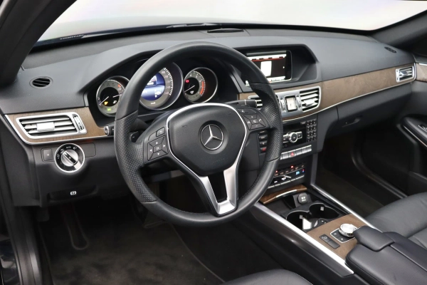 Foto do veiculo MERCEDES-BENZ E 350 AVANTGARDE