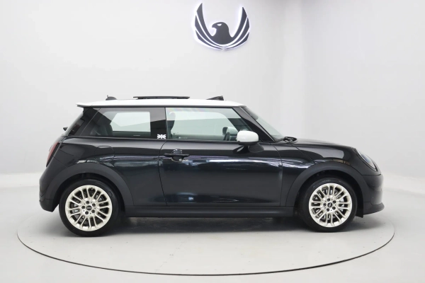 Foto do veiculo MINI COOPER S TOP