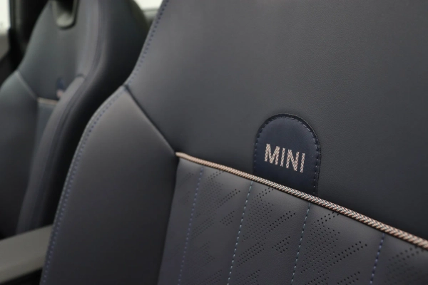 Foto do veiculo MINI COOPER S TOP