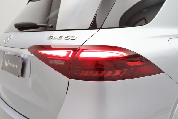 Foto do veiculo MERCEDES-BENZ GLE 53 AMG 4MATIC+ | 7 LUGARES