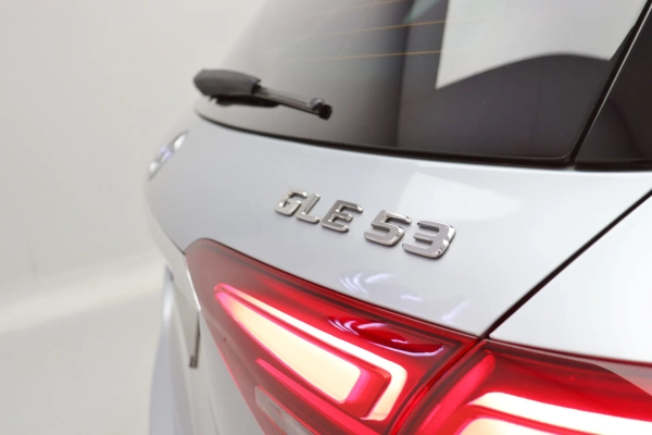 Foto do veiculo MERCEDES-BENZ GLE 53 AMG 4MATIC+ | 7 LUGARES
