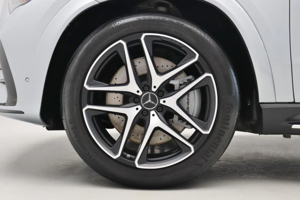 Foto do veiculo MERCEDES-BENZ GLE 53 AMG 4MATIC+ | 7 LUGARES