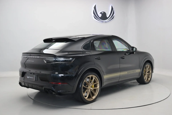 Foto do veiculo PORSCHE CAYENNE TURBO COUPé