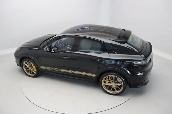 Foto do veiculo PORSCHE CAYENNE TURBO COUPé