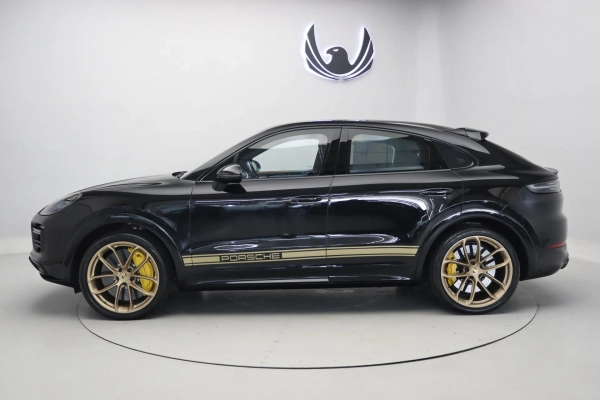 Foto do veiculo PORSCHE CAYENNE TURBO COUPé