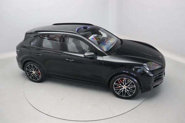 Foto do veiculo PORSCHE CAYENNE E-HYBRID
