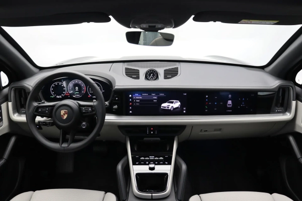 Foto do veiculo PORSCHE CAYENNE E-HYBRID