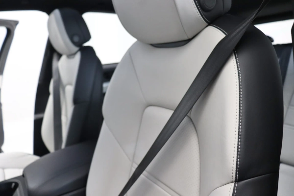 Foto do veiculo PORSCHE CAYENNE E-HYBRID