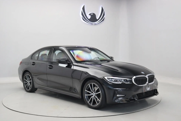 Foto do veiculo BMW 320i Sport