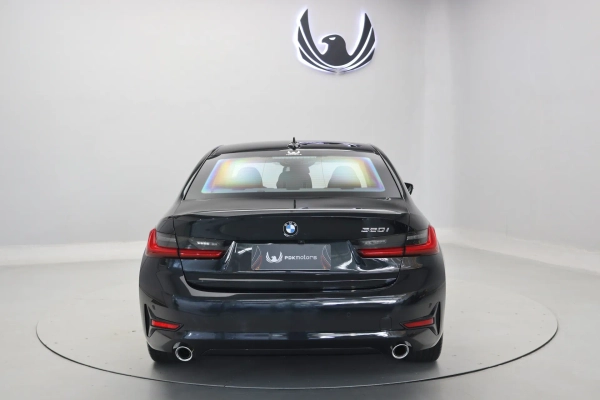 Foto do veiculo BMW 320I SPORT