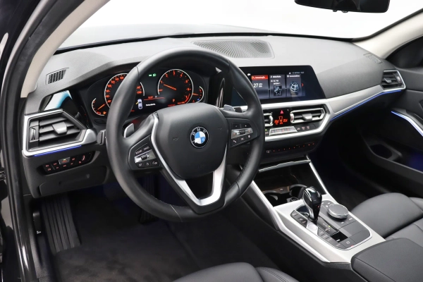 Foto do veiculo BMW 320I SPORT