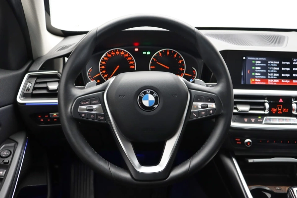 Foto do veiculo BMW 320I SPORT