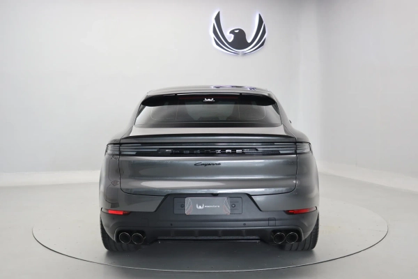 Foto do veiculo PORSCHE CAYENNE COUPé E-HYBRID