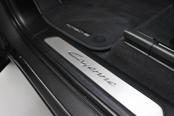 Foto do veiculo PORSCHE CAYENNE COUPé E-HYBRID