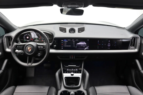 Foto do veiculo PORSCHE CAYENNE COUPé E-HYBRID