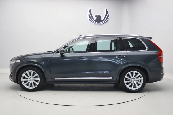 Foto do veiculo VOLVO XC90 T6 INSCRIPTION AWD | 7 LUGARES