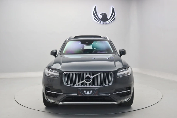 Foto do veiculo VOLVO XC90 T6 INSCRIPTION AWD | 7 LUGARES