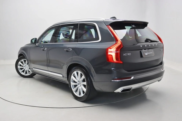 Foto do veiculo VOLVO XC90 T6 INSCRIPTION AWD | 7 LUGARES