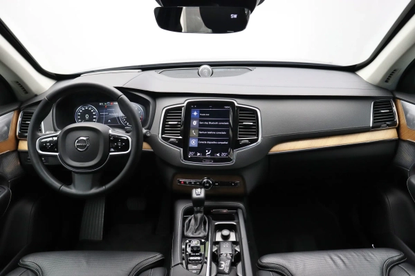 Foto do veiculo VOLVO XC90 T6 INSCRIPTION AWD | 7 LUGARES