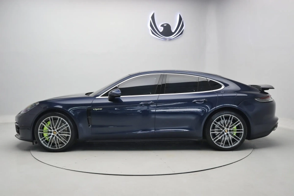 Foto do veiculo PORSCHE PANAMERA 4S E-HYBRID