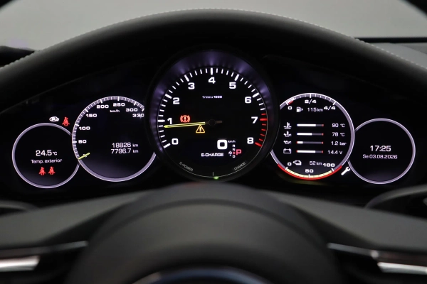 Foto do veiculo PORSCHE PANAMERA 4S E-HYBRID
