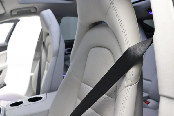 Foto do veiculo PORSCHE PANAMERA 4S E-HYBRID