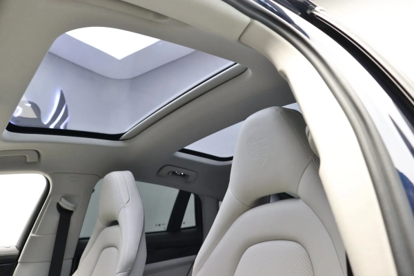 Foto do veiculo PORSCHE PANAMERA 4S E-HYBRID