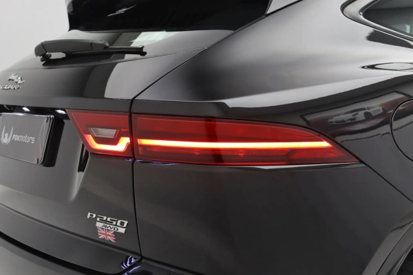 Foto do veiculo JAGUAR E-PACE P250 FLEX S R-DYNAMIC