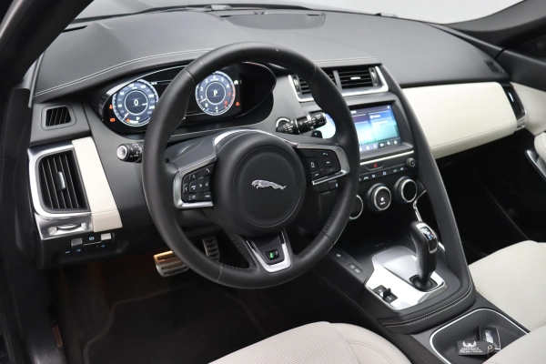 Foto do veiculo JAGUAR E-PACE P250 FLEX S R-DYNAMIC