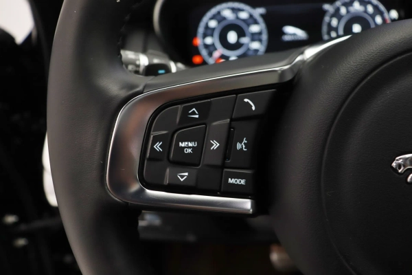 Foto do veiculo JAGUAR E-PACE P250 FLEX S R-DYNAMIC