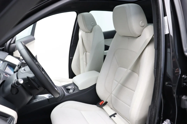 Foto do veiculo JAGUAR E-PACE P250 FLEX S R-DYNAMIC
