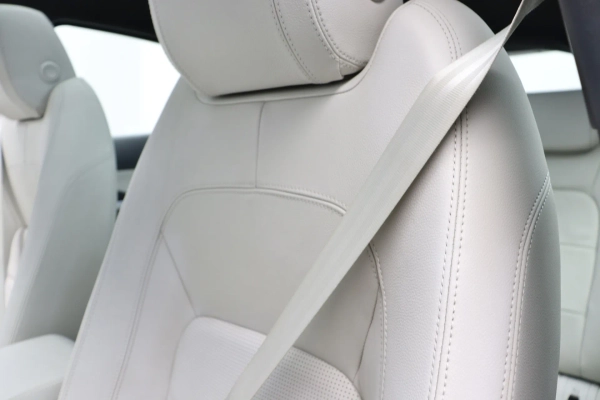 Foto do veiculo JAGUAR E-PACE P250 FLEX S R-DYNAMIC